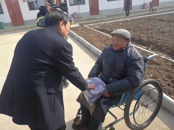 简报